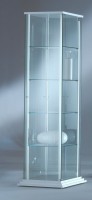 902374-Sammlervitrine-Ganzglasvitrinen-FORUM-3-mit-Stufensoc 902374-Sammlervitrine-Ganzglasvitrinen-FORUM-3-mit-Stufensoc